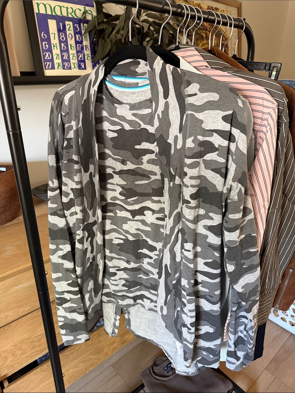 Coolibar Gray Camouflage Open-Front Cardigan and Tank Matching set